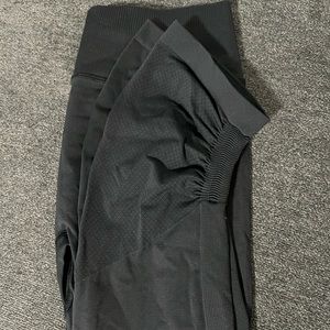 Lululemon crop leggings